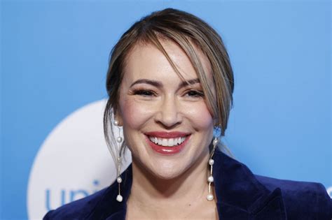 Alyssa Milano Nude: Porn Videos & Sex Tapes